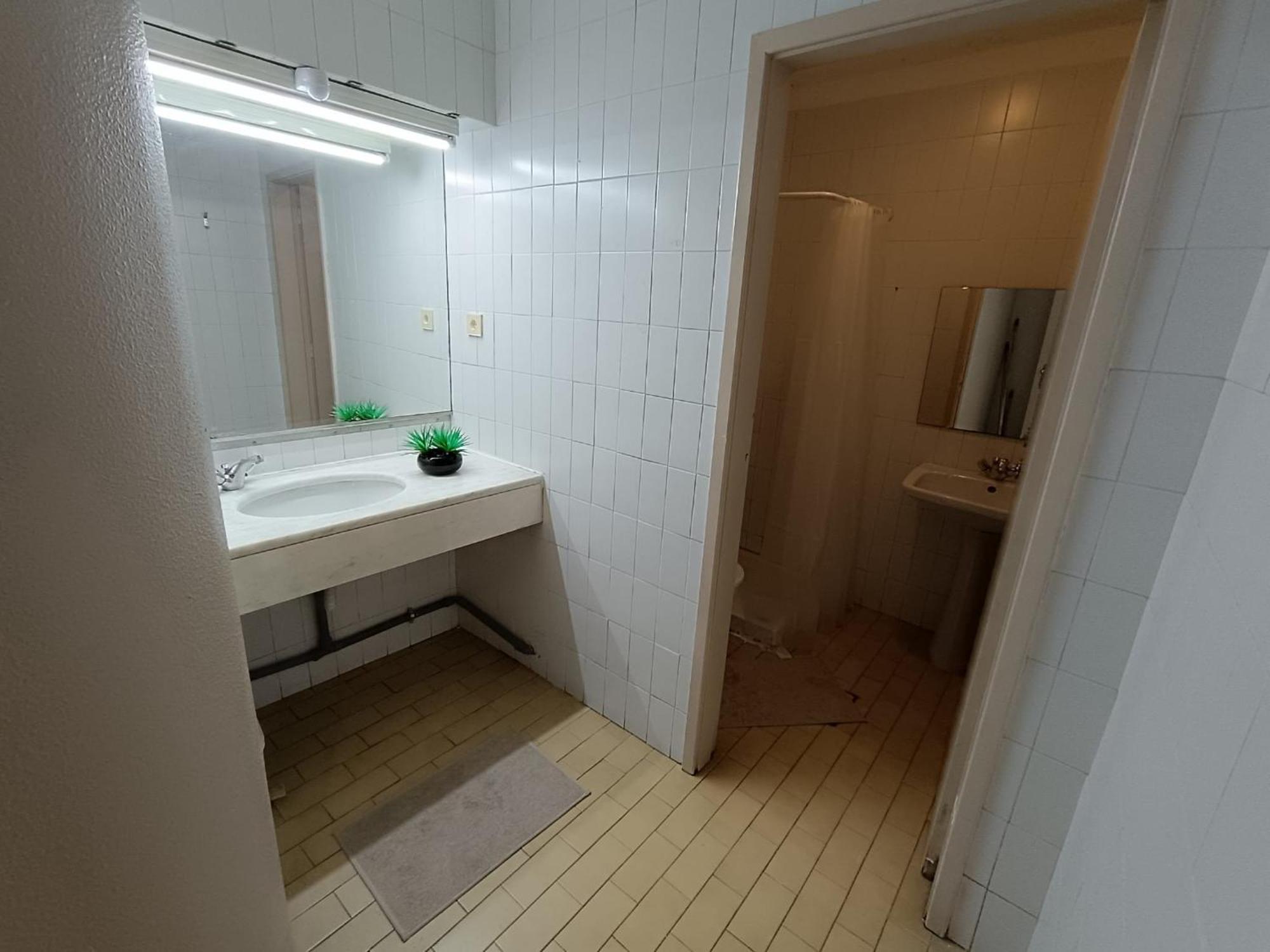 Spacious Economic Center Porto Flat Exterior photo